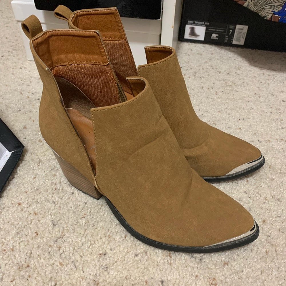 L&K Camel Boot